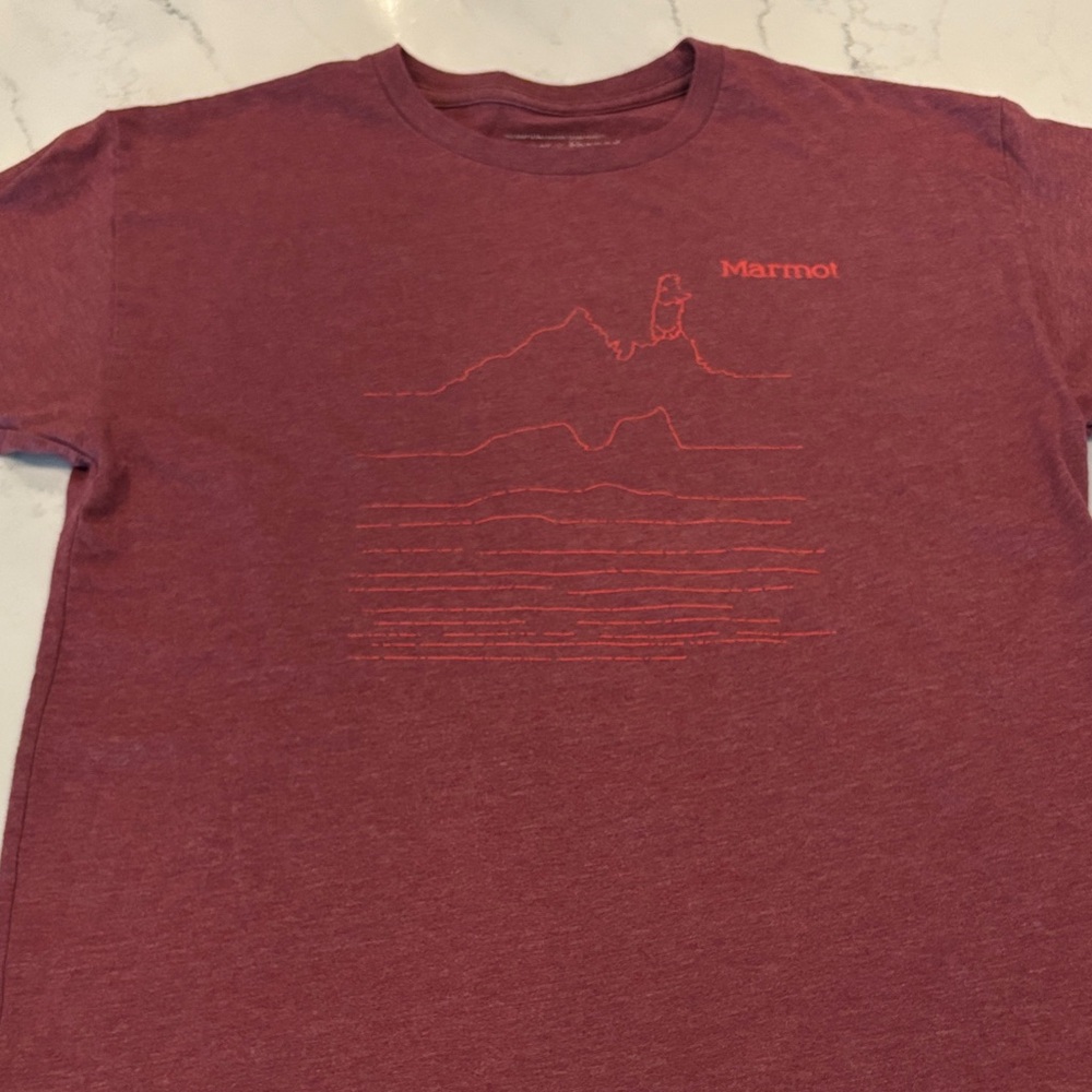 Marmot and Levi Men's Olive and Maroon Short Sleeve Tees - Picture 7 of 8